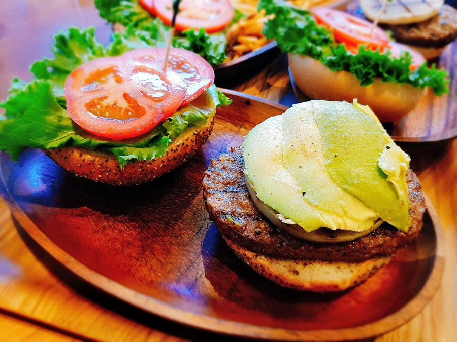 微風信義 . 歐巴馬最愛 . 風靡美日的人氣速食 . KUA`AINA 夏威夷漢堡