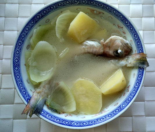 預防骨質疏鬆 . 洋蔥薯仔鮮魚湯