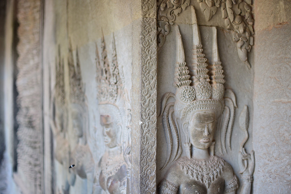 柬埔寨、暹粒｜世界七大奇景・走進千年王城吳哥窟的時光脈絡中